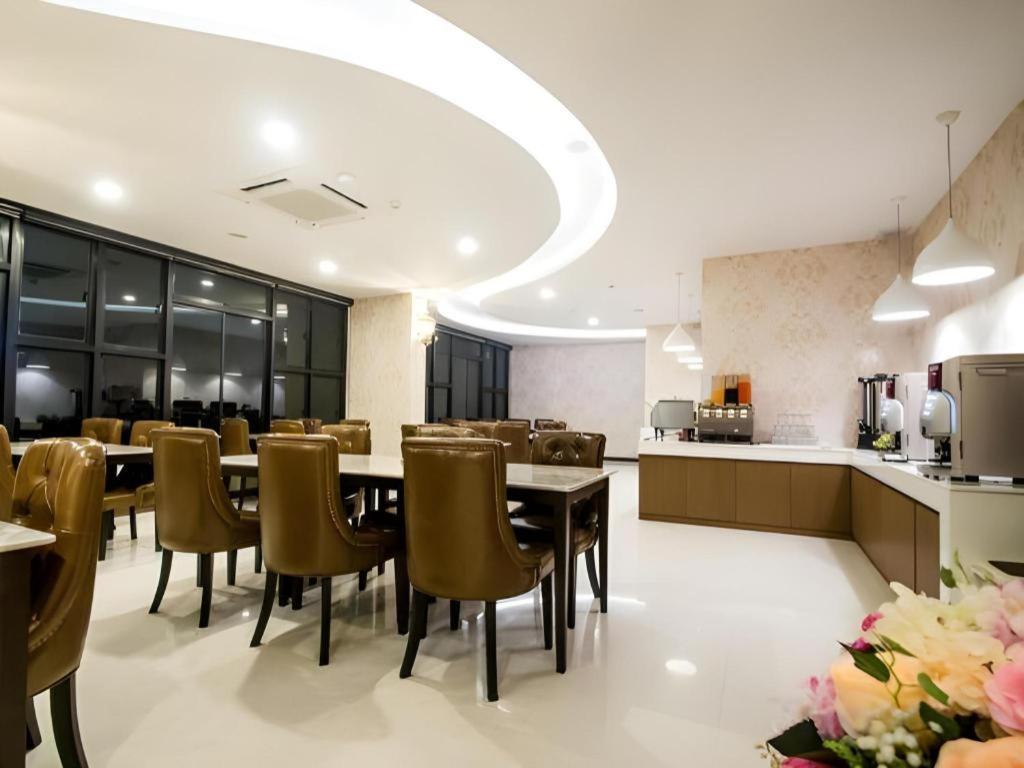 The Y Boutique Hotel Chiang Mai Dış mekan fotoğraf